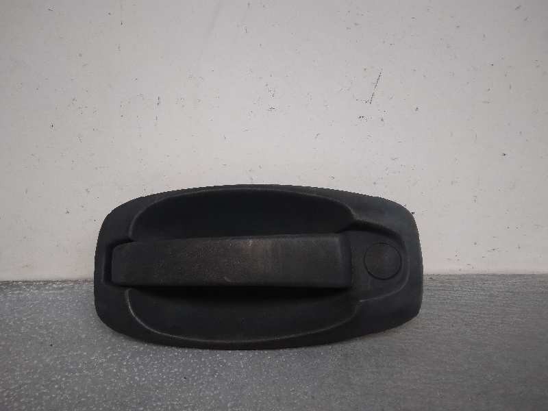 Recambio de maneta exterior lateral derecha para fiat doblo 1.3 16v jtd cat referencia OEM IAM   