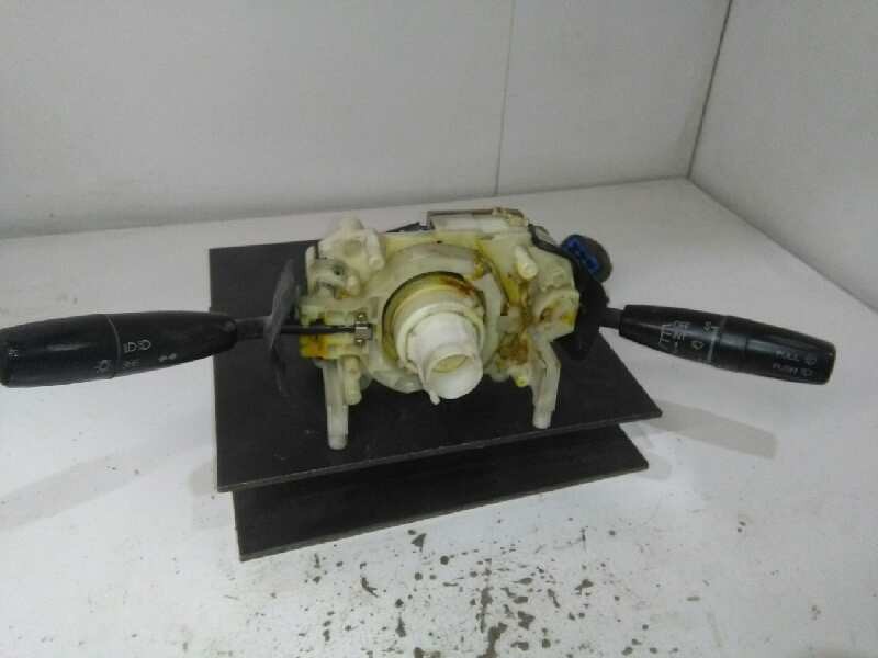 Recambio de mando multifuncion para kia carens 1.8 ls monovolumen referencia OEM IAM   