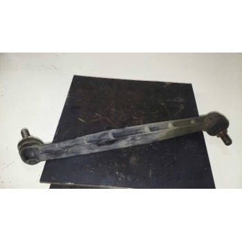 TIRANTE DELANTERO DERECHO 