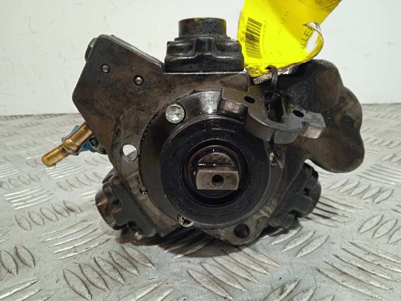 Recambio de bomba inyeccion para opel corsa d cmon referencia OEM IAM 55572537 0445010204 