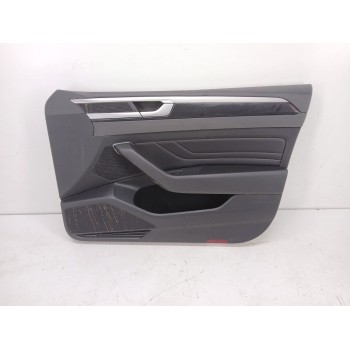 GUARNECIDO PUERTA DELANTERA DERECHA 3G8831056 