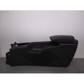 Recambio de apoyabrazos central para nissan qashqai (j10) acenta 4x4 referencia OEM IAM P13149A77000  