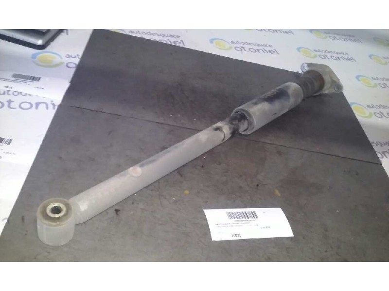 Recambio de amortiguador trasero derecho para ford fiesta (cbk) ambiente referencia OEM IAM   