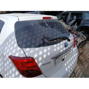 Recambio de porton trasero para toyota yaris (_p13_) 1.5 hybrid (nhp130_) referencia OEM IAM 670050D111 681050D130 760850D903
