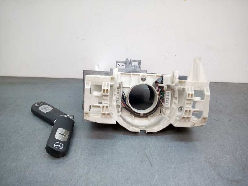 Recambio de conmutador de arranque para mazda cx-5 2.2 turbodiesel cat referencia OEM IAM SKE13302  
