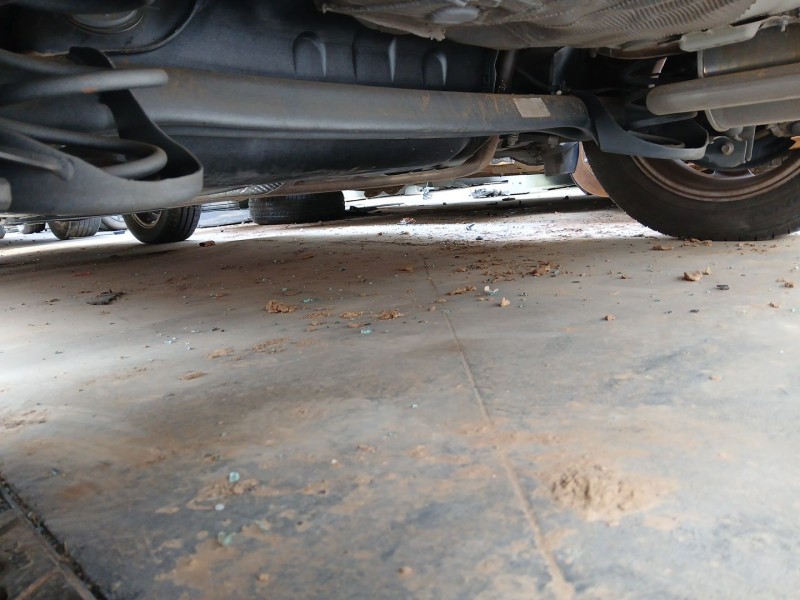 Recambio de puente trasero para toyota yaris (_p13_) 1.5 hybrid (nhp130_) referencia OEM IAM 421100D520 disco 