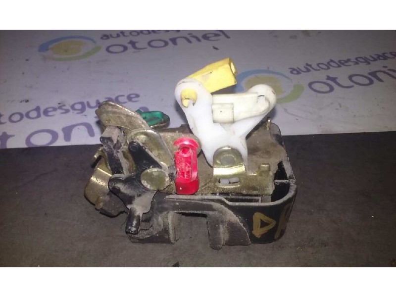 Recambio de cerradura puerta trasera derecha para chrysler pt cruiser (pt) 2.0 classic referencia OEM IAM   