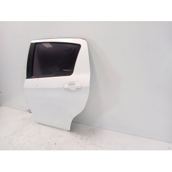 Recambio de puerta trasera izquierda para toyota yaris (_p13_) 1.5 hybrid (nhp130_) referencia OEM IAM 670040D210  
