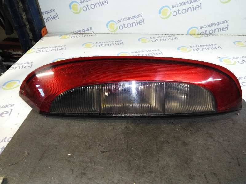 Recambio de piloto trasero derecho para opel corsa c blue line referencia OEM IAM   