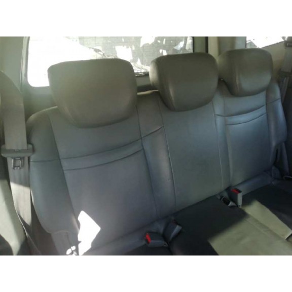 Recambio de asientos traseros para ssangyong rodius 2.7 turbodiesel cat referencia OEM IAM   