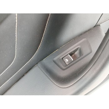 Recambio de guarnecido puerta trasera izquierda para volkswagen arteon (3h8) referencia OEM IAM 3G8867211  