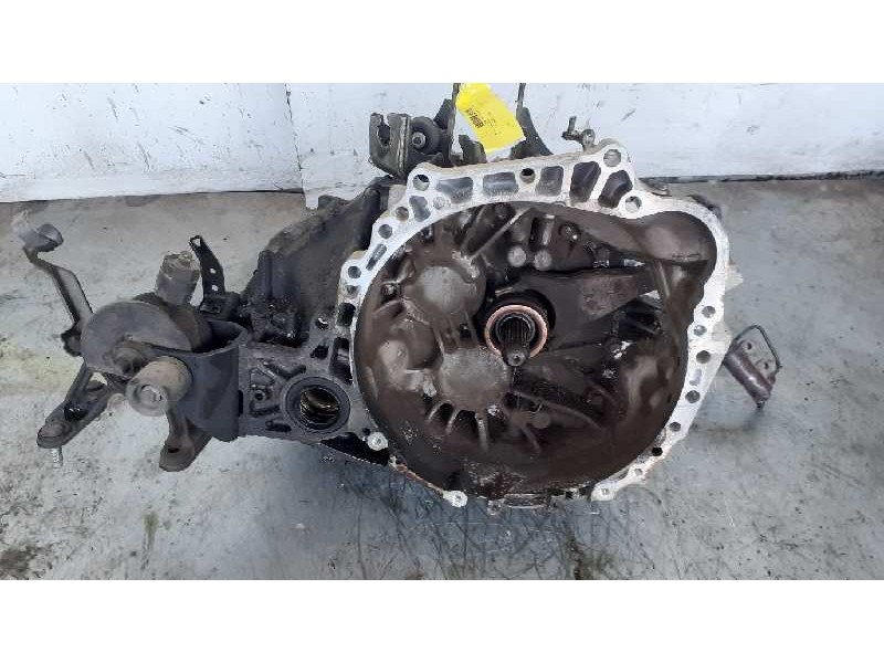 Recambio de caja cambios para toyota auris sport referencia OEM IAM   