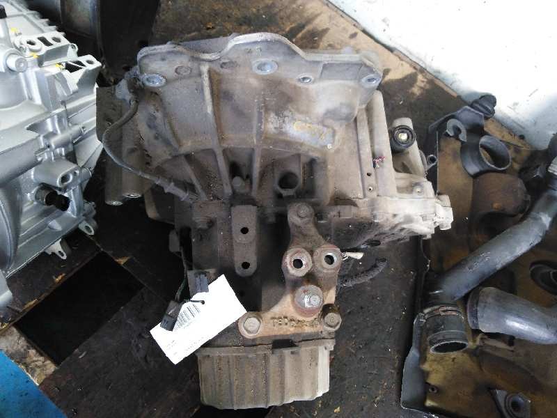 Recambio de caja cambios para kia carens 1.8 ls monovolumen referencia OEM IAM  B 