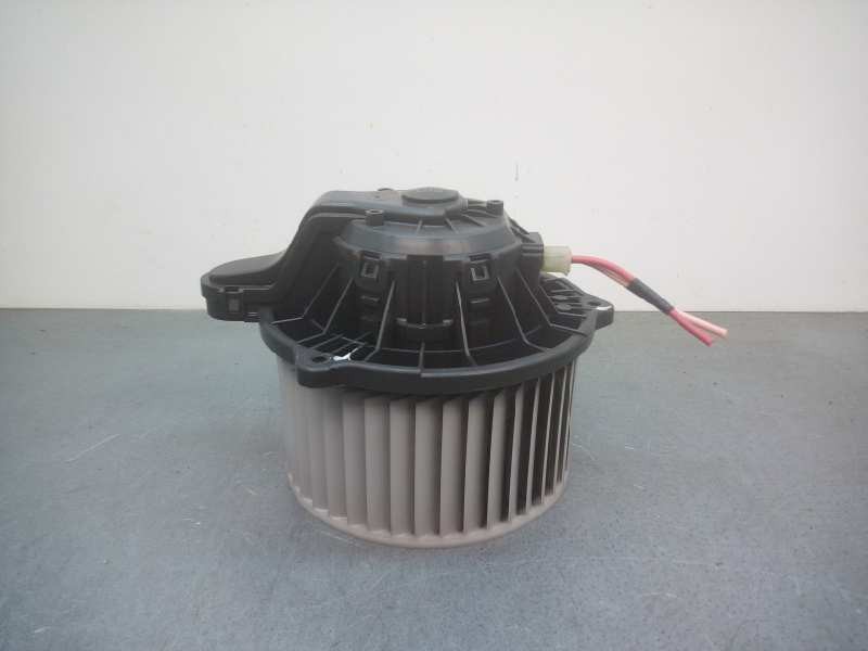 Recambio de motor calefaccion para hyundai ix35 1.7 crdi cat referencia OEM IAM F00S3B2441 2 CABLES 971132Y000