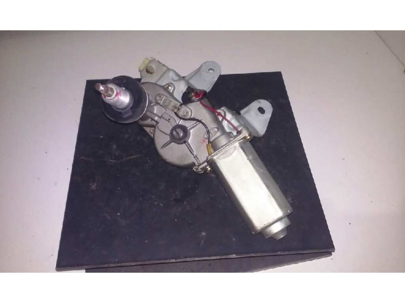 Recambio de motor limpia trasero para kia carnival ii 2.9 cdri ex referencia OEM IAM 035111360  