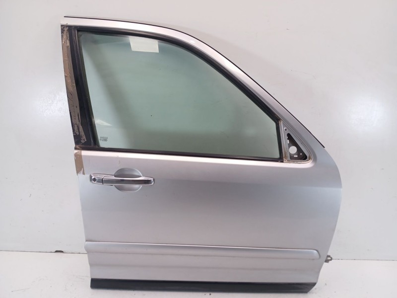 Recambio de puerta delantera derecha para honda cr-v (rd8) es referencia OEM IAM   