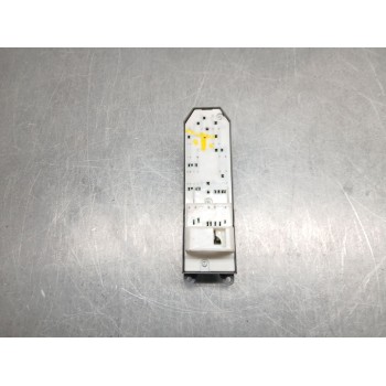 Recambio de mando elevalunas delantero izquierdo para toyota yaris (_p13_) 1.5 hybrid (nhp130_) referencia OEM IAM 8482002340  