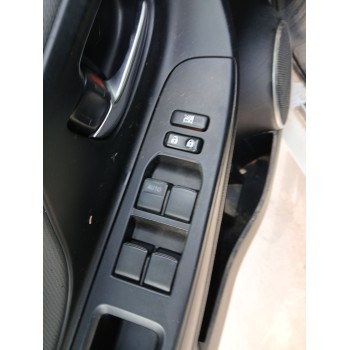 Recambio de mando elevalunas delantero izquierdo para toyota yaris (_p13_) 1.5 hybrid (nhp130_) referencia OEM IAM 8482002340  