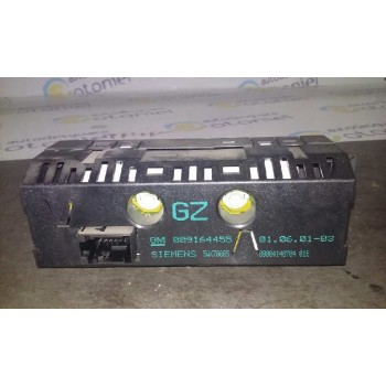 Recambio de display para opel corsa c club referencia OEM IAM 5WK70005  