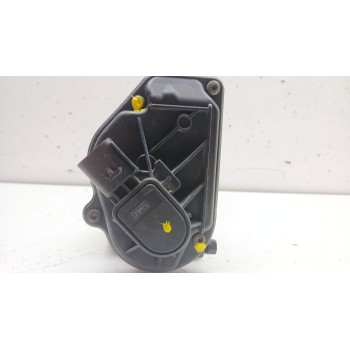 Recambio de caja mariposa para ford fiesta (cbk) ghia referencia OEM IAM 2S6UFA  