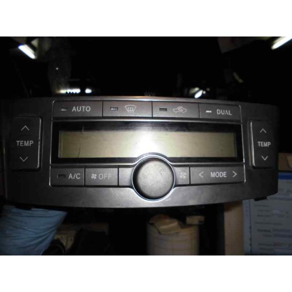 Recambio de mando climatizador para toyota avensis wagon (t25) 2.2 d-4d cat referencia OEM IAM 5590005270 RALLITA EN LA PANTALLA