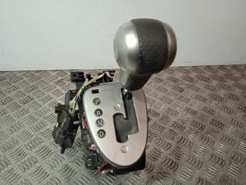 Recambio de palanca cambio para nissan qashqai (j10) acenta 4x4 referencia OEM IAM  AUTOMATICO 