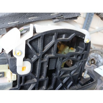 Recambio de palanca cambio para audi a6 berlina (4f2) 3.0 tdi quattro (165kw) referencia OEM IAM 4F0713081A  