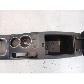 Recambio de apoyabrazos central para ssangyong korando limited 4x2 referencia OEM IAM   