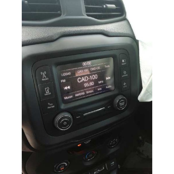 Recambio de sistema audio / radio cd para jeep renegade sport 4x2 referencia OEM IAM   