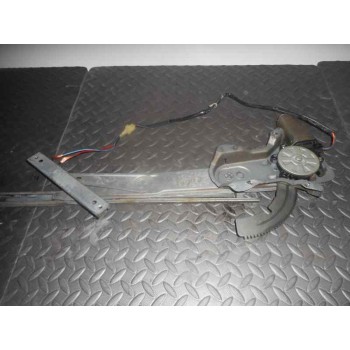 ELEVALUNAS DELANTERO DERECHO 5P 