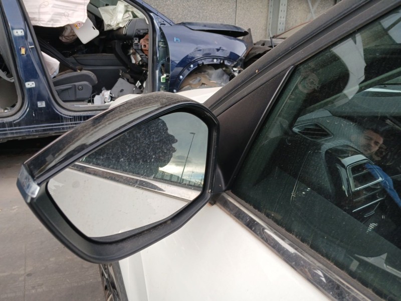 Recambio de retrovisor izquierdo para citroën c4 iii (ba_, bb_, bc_) 1.2 puretech 130 (bahnsa, bahnsb) referencia OEM IAM   abat