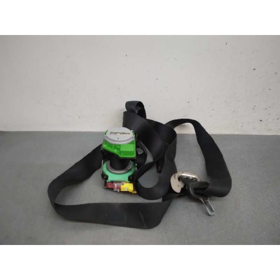Recambio de pretensor airbag derecho para toyota auris 1.6 16v cat referencia OEM IAM 501PA8G25B  