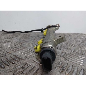 Recambio de rampa inyectora para opel corsa c referencia OEM IAM 0445214044  