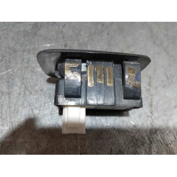 Recambio de mando elevalunas trasero izquierdo para peugeot rifter active nav+ standard referencia OEM IAM S/R 4 PINES 