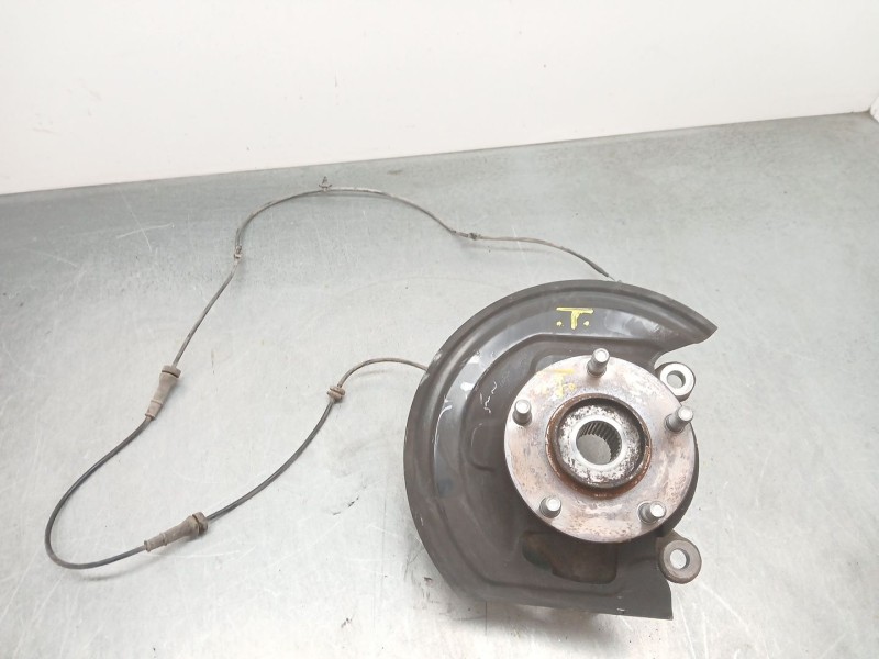 Recambio de mangueta delantera derecha para nissan juke (f15) 1.2 dig-t referencia OEM IAM 400141KK0A  