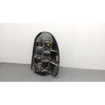 Recambio de piloto trasero izquierdo para chrysler voyager iv (rg, rs) 3.3 referencia OEM IAM   