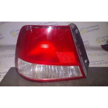 PILOTO TRASERO IZQUIERDO 5P 