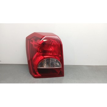 Recambio de piloto trasero izquierdo para dodge caliber 2.0 crd referencia OEM IAM 05303753 05303881 