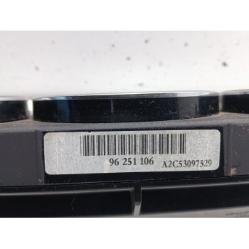 Recambio de cuadro instrumentos para mercedes-benz cls (c219) cls 350 (219.356) referencia OEM IAM a2195400111  110080235