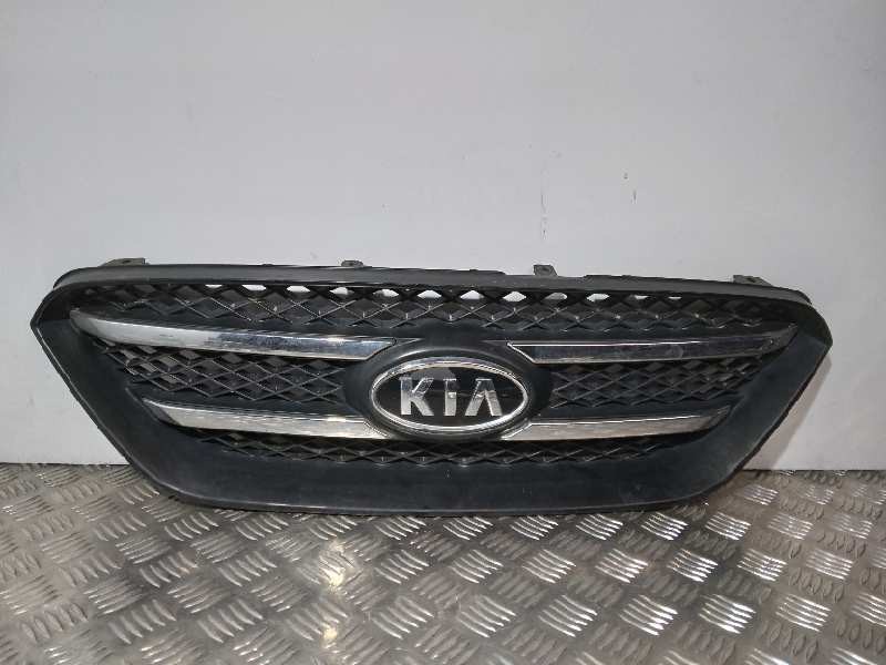 Recambio de rejilla delantera para kia carens (un) active referencia OEM IAM 8638010000  