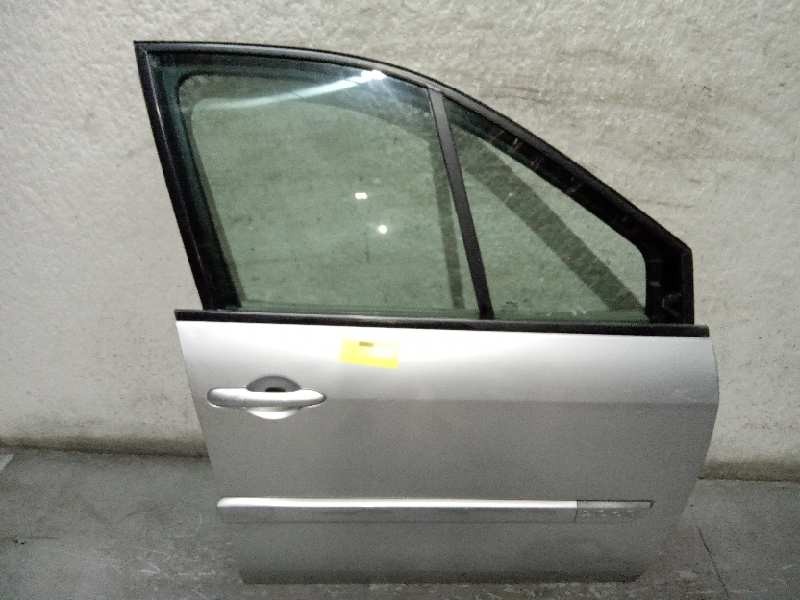 Recambio de puerta delantera derecha para renault scenic ii grand confort expression referencia OEM IAM   