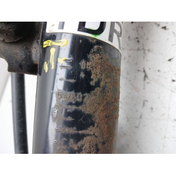 Recambio de amortiguador delantero derecho para nissan juke (f15) 1.2 dig-t referencia OEM IAM E43021KA1A  