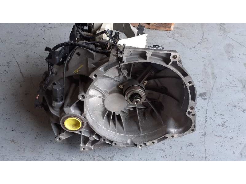 Recambio de caja cambios para ford focus turnier (cak) ambiente referencia OEM IAM XS4R7F096 B 