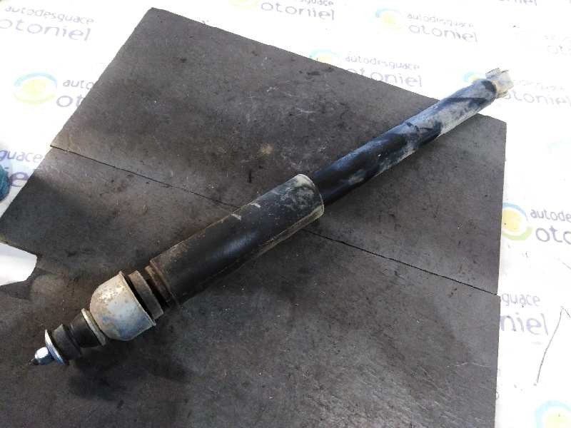 Recambio de amortiguador trasero izquierdo para nissan juke (f15) acenta referencia OEM IAM   