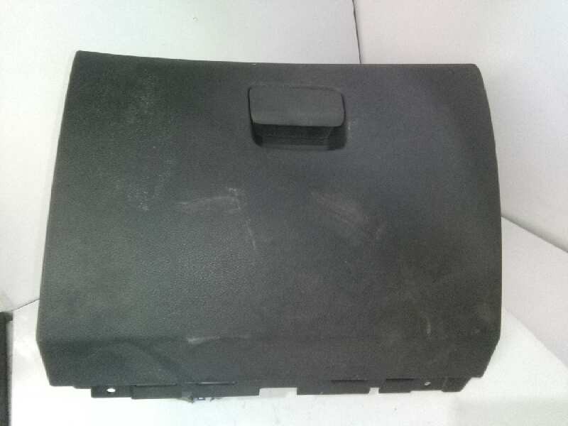 Recambio de guantera para mercedes-benz clase gla (w156) 2.1 cdi cat referencia OEM IAM 1085694X  