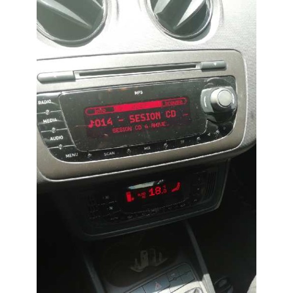 Recambio de sistema audio / radio cd para seat ibiza (6j5) 1.6 tdi referencia OEM IAM   