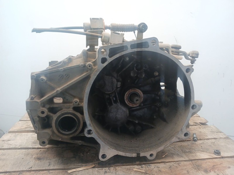 Recambio de caja cambios para dodge caliber 2.0 crd referencia OEM IAM KN9D  