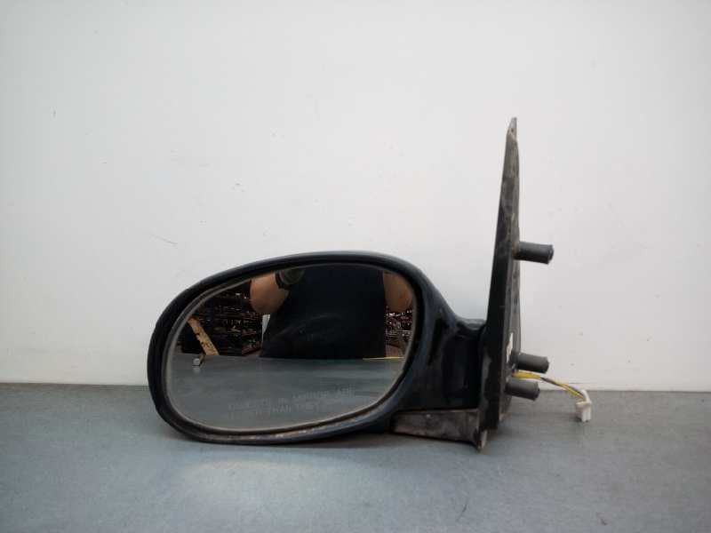 Recambio de retrovisor izquierdo para ssangyong korando 2.3 tdi referencia OEM IAM  3 CABLES 