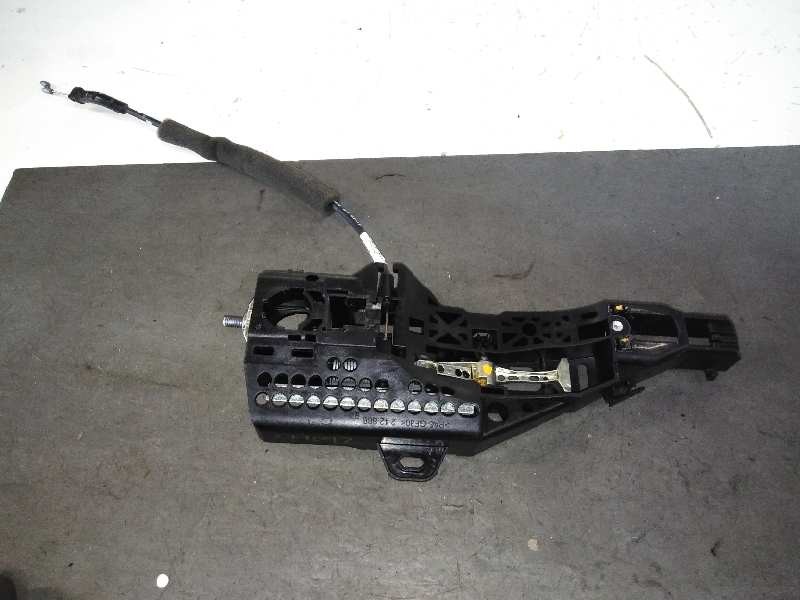 Recambio de maneta exterior delantera izquierda para renault captur expression referencia OEM IAM 806068462R  