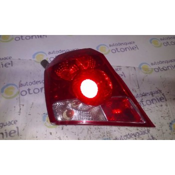 PILOTO TRASERO IZQUIERDO 